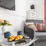 Apartment Charming In The Center