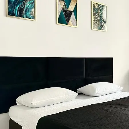 Charming In The Center Apartman *