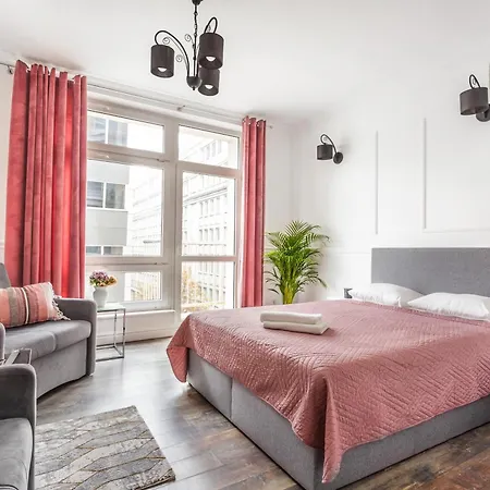 Apartman Charming In The Center *