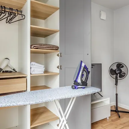 Apartman Charming In The Center *